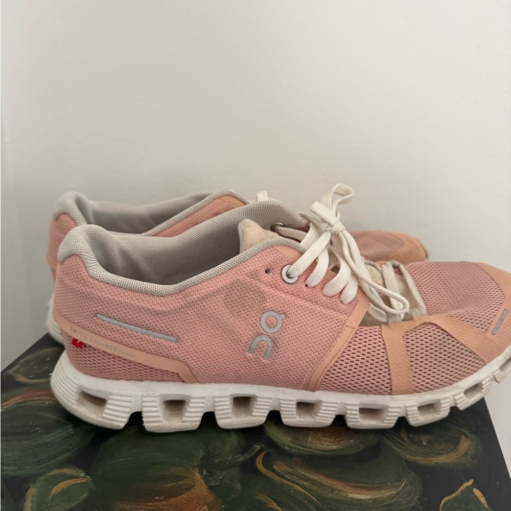 Women's Pink Athletic Shoes